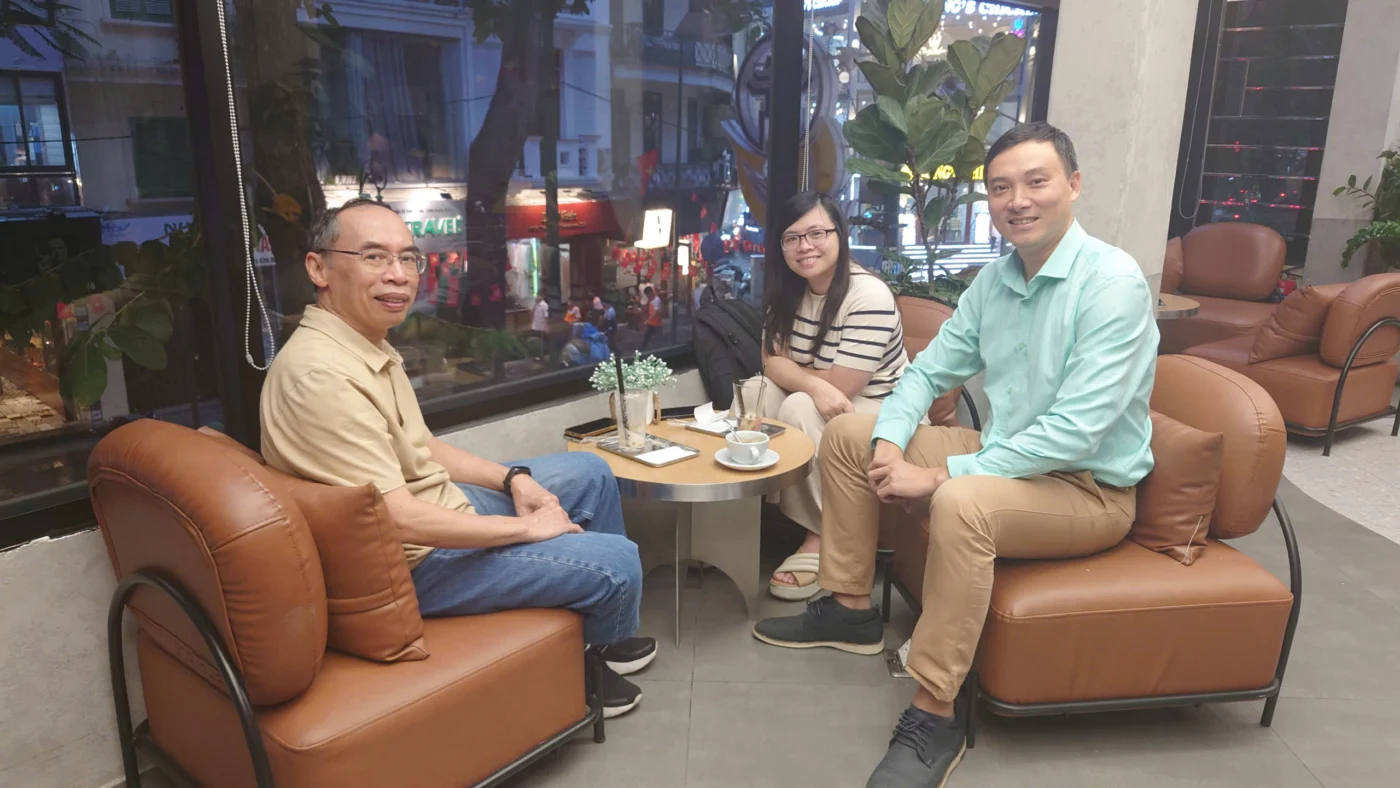 Update Ready2US Tháng 10/2025